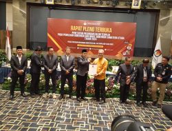 KPU Provinsi Sumut Laksanakan Rapat Pleno Terbuka Tentang Penetapan pasangan calon terpilih Gubernur Dan Wakil Gubernur Sumatera Utara Tahun 2024