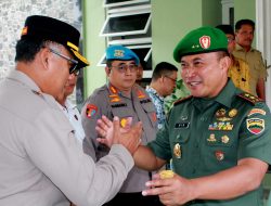 Sinergitas TNI-Polri, Kabid Propam Polda Sumut Direward Komandan Puspomad