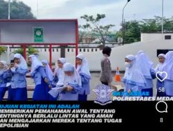 Siswa siswi SD di Medan Belajar Aturan Lalulintas ke Satlantas Polrestabes Medan