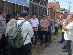 POLRES BINJAI SIAPKAN PERSONIL DAMPINGI TIM DARI PENGADILAN NEGERI BINJAI DI LOKASI EKSEKUSI TANAH DAN BANGUNAN