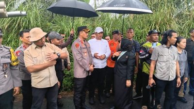 Gubernur Sumut Bersama Kapolres Binjai dan Plt. Bupati Langkat Tinjau Jalan Longsor di Desa Telagah
